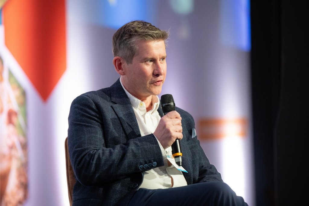 CattleEye Partners with M&S to Roll Out AI Welfare Monitoring Across Entire Dairy Supply